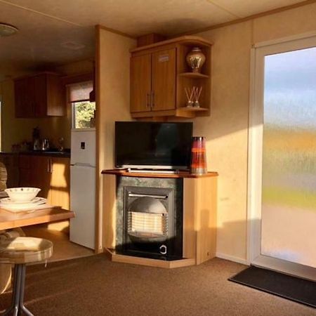 Caravan 50. Nairn Lochloy Holiday Park Экстерьер фото
